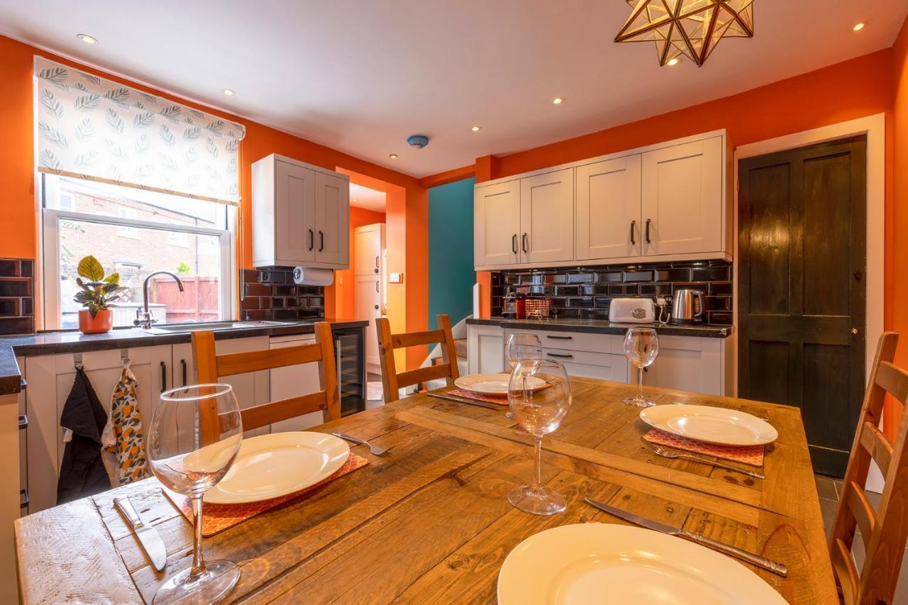Luxury Central Home - Parking & Ev Point, Superking Bed Canterbury Eksteriør bilde