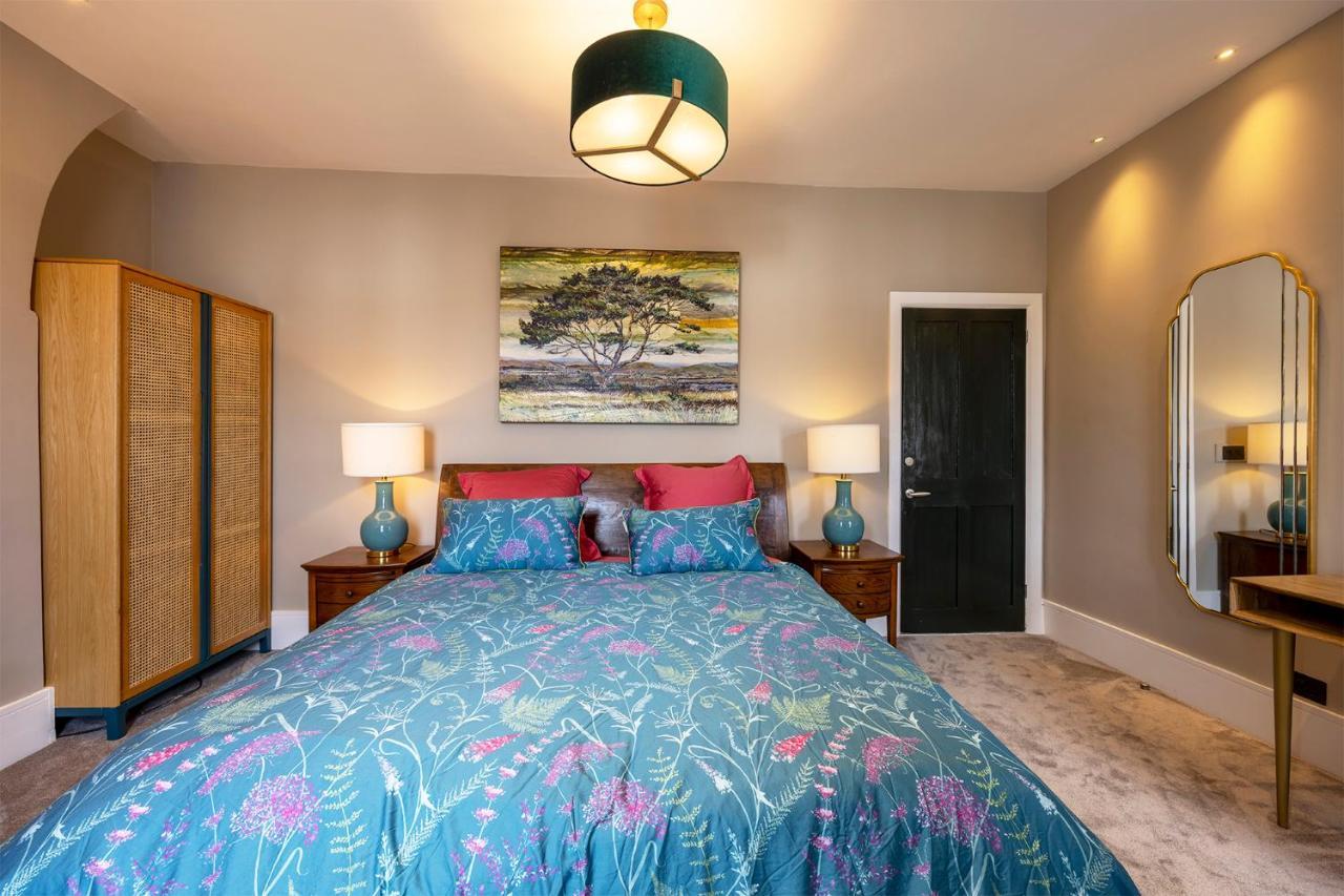 Luxury Central Home - Parking & Ev Point, Superking Bed Canterbury Eksteriør bilde