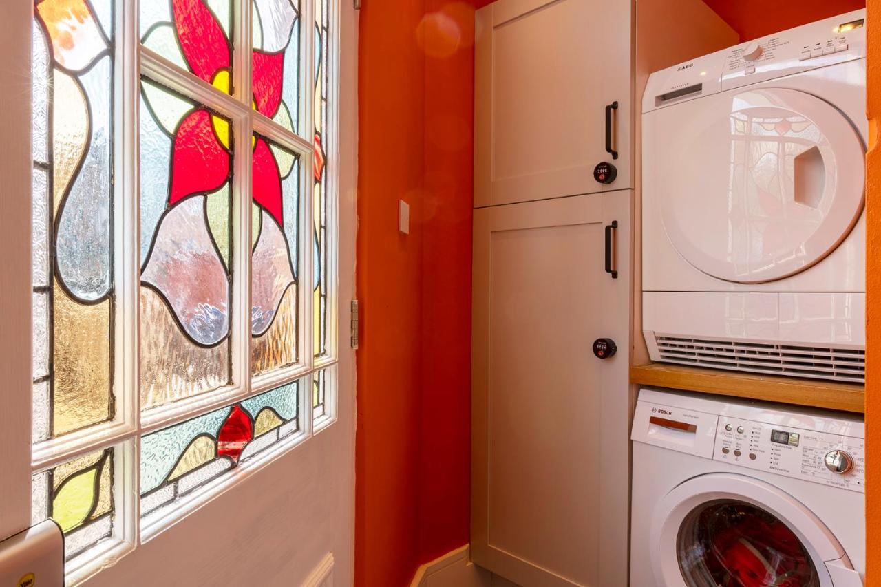 Luxury Central Home - Parking & Ev Point, Superking Bed Canterbury Eksteriør bilde