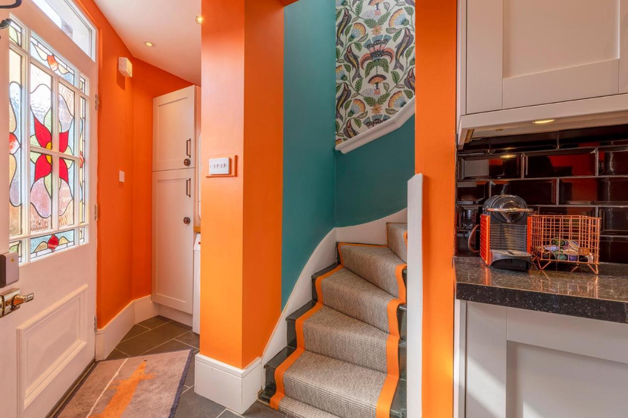 Luxury Central Home - Parking & Ev Point, Superking Bed Canterbury Eksteriør bilde
