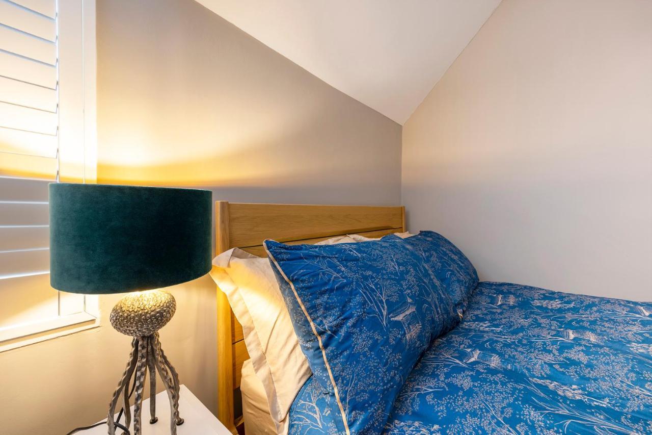 Luxury Central Home - Parking & Ev Point, Superking Bed Canterbury Eksteriør bilde
